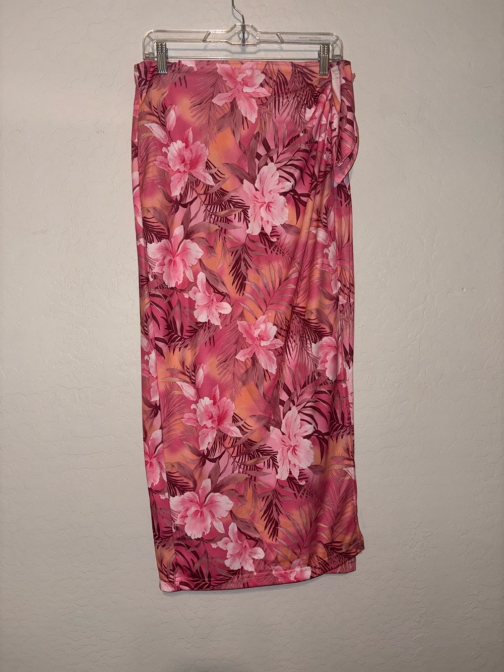 Vintage Y2K Rave 00’s Long Floral Wrap Skirt Pink Size Medium